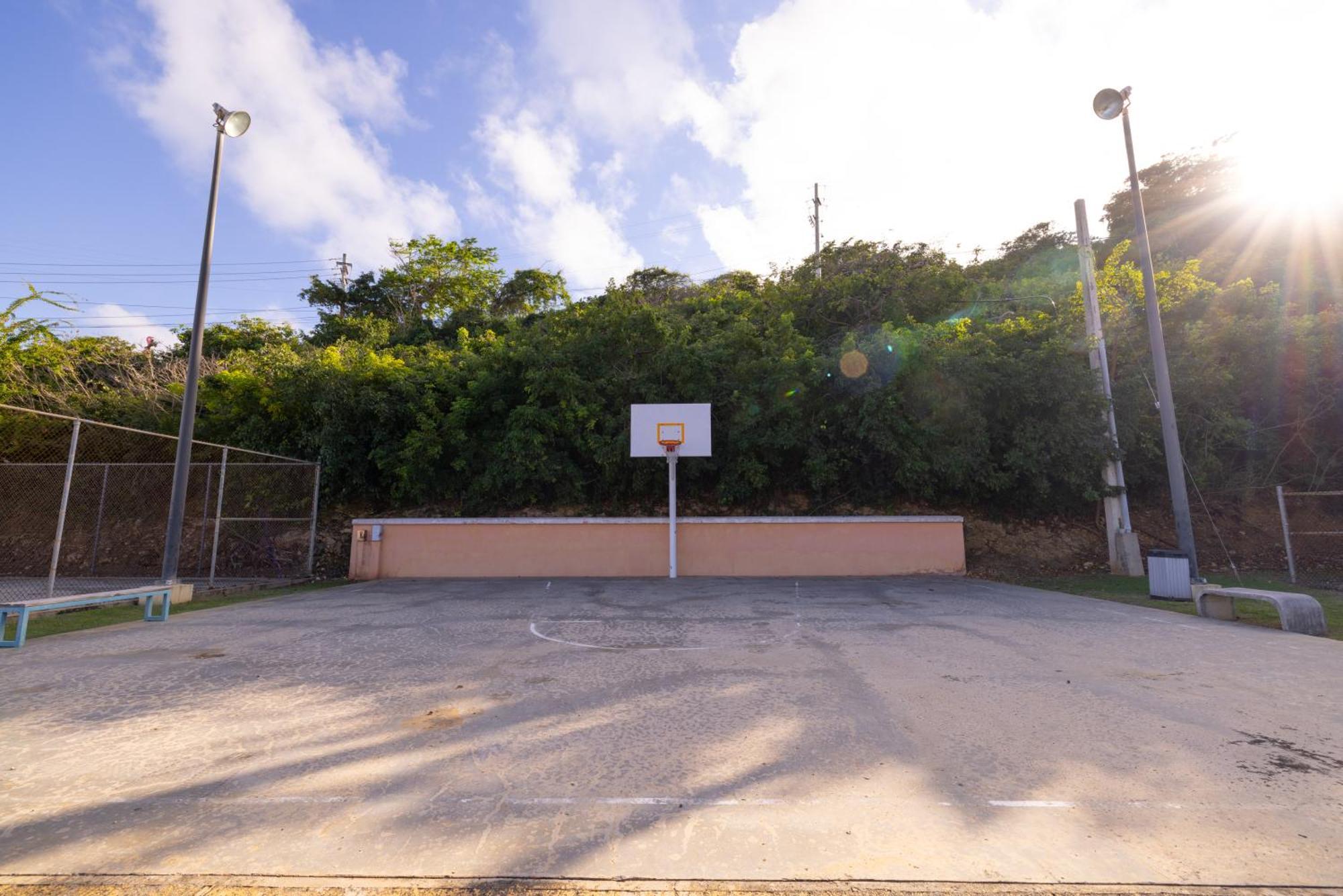 Condo Beach Court Isabela Exteriér fotografie